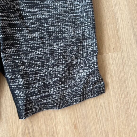 Lululemon T.H.E Short 11" black speckled mens small - Picture 3 of 7